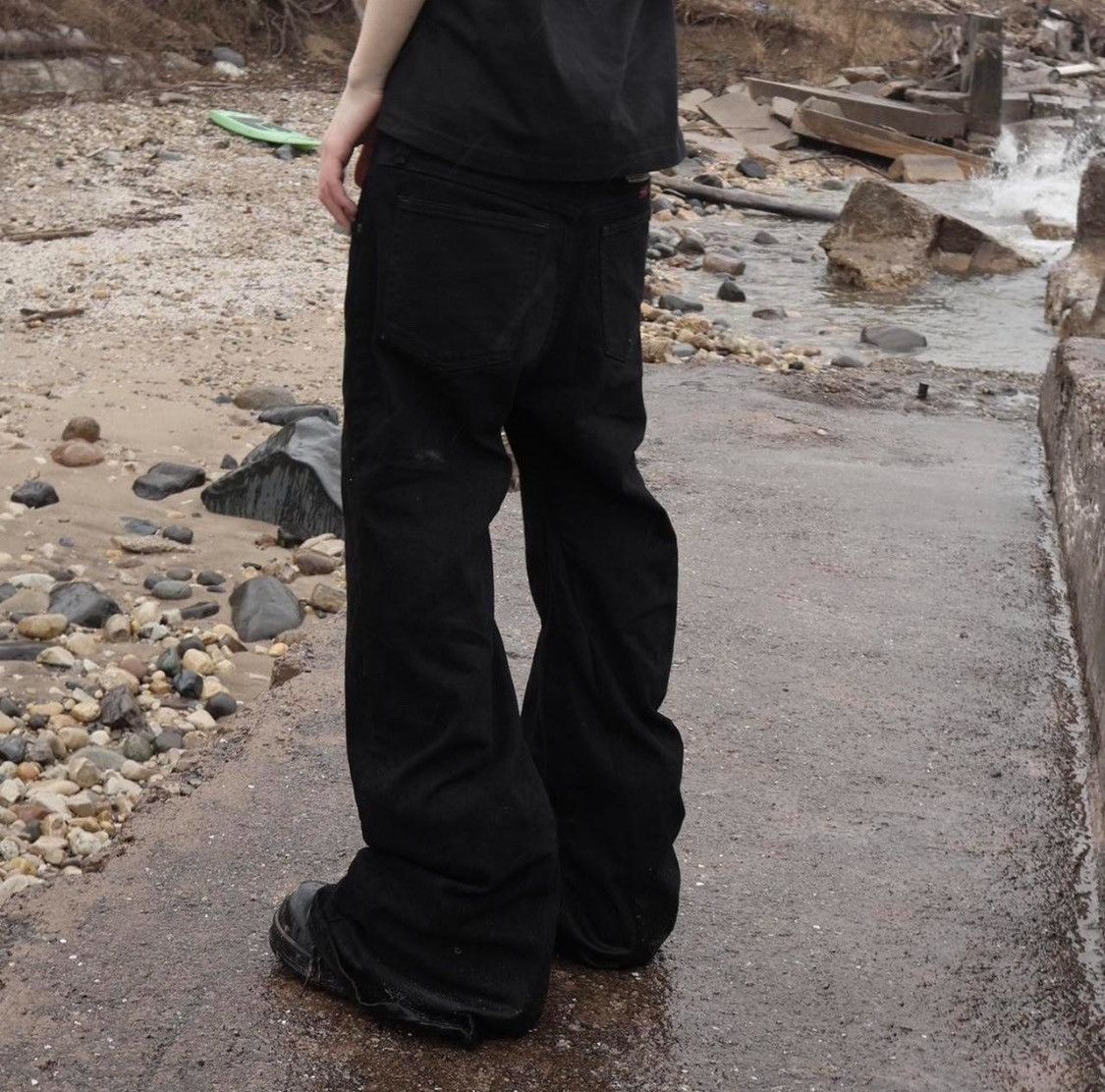 Other Black Flared jeans Size US 36 / EU 52 - 1 Thumbnail