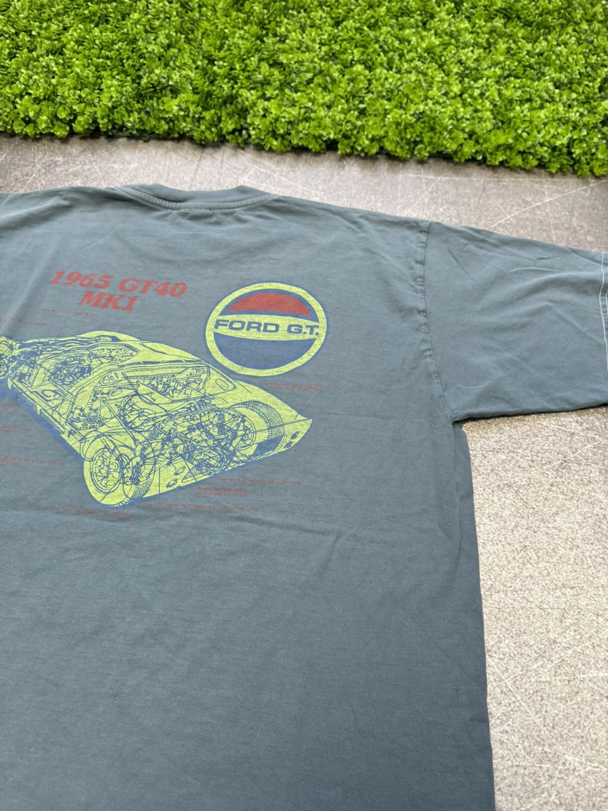 Ford × Mustang × Vintage Vintage Ford GT40 tee racing tshirty2k Size US XXL / EU 58 / 5 - 15 Thumbnail