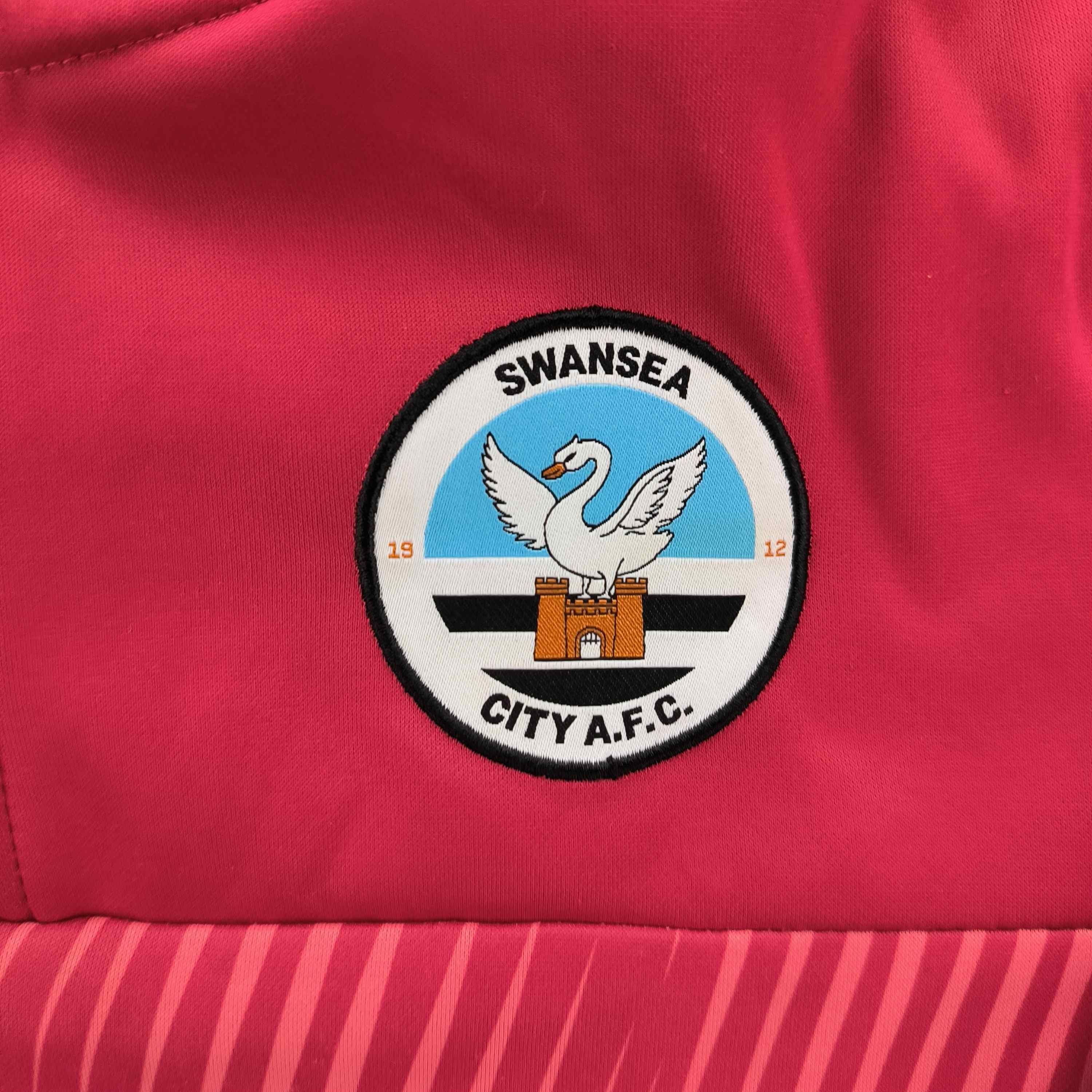 Joma Swansea City 2022-23 Joma football training top size XS Size US XS / EU 42 / 0 - 3 Thumbnail