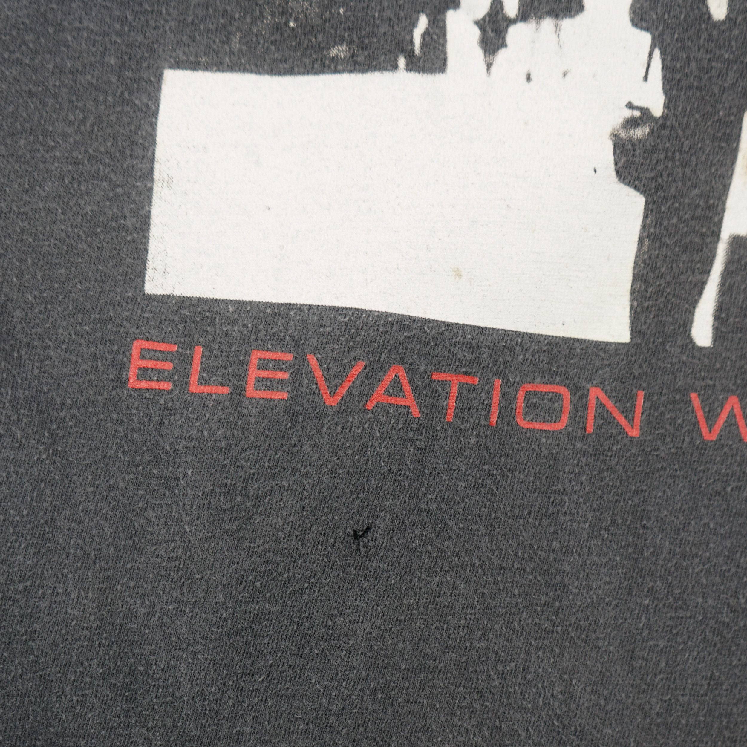 Band Tees × Vintage Vintage 2001 U2 Tour T-Shirt Elevation Tour Tee Size US M / EU 48-50 / 2 - 3 Thumbnail