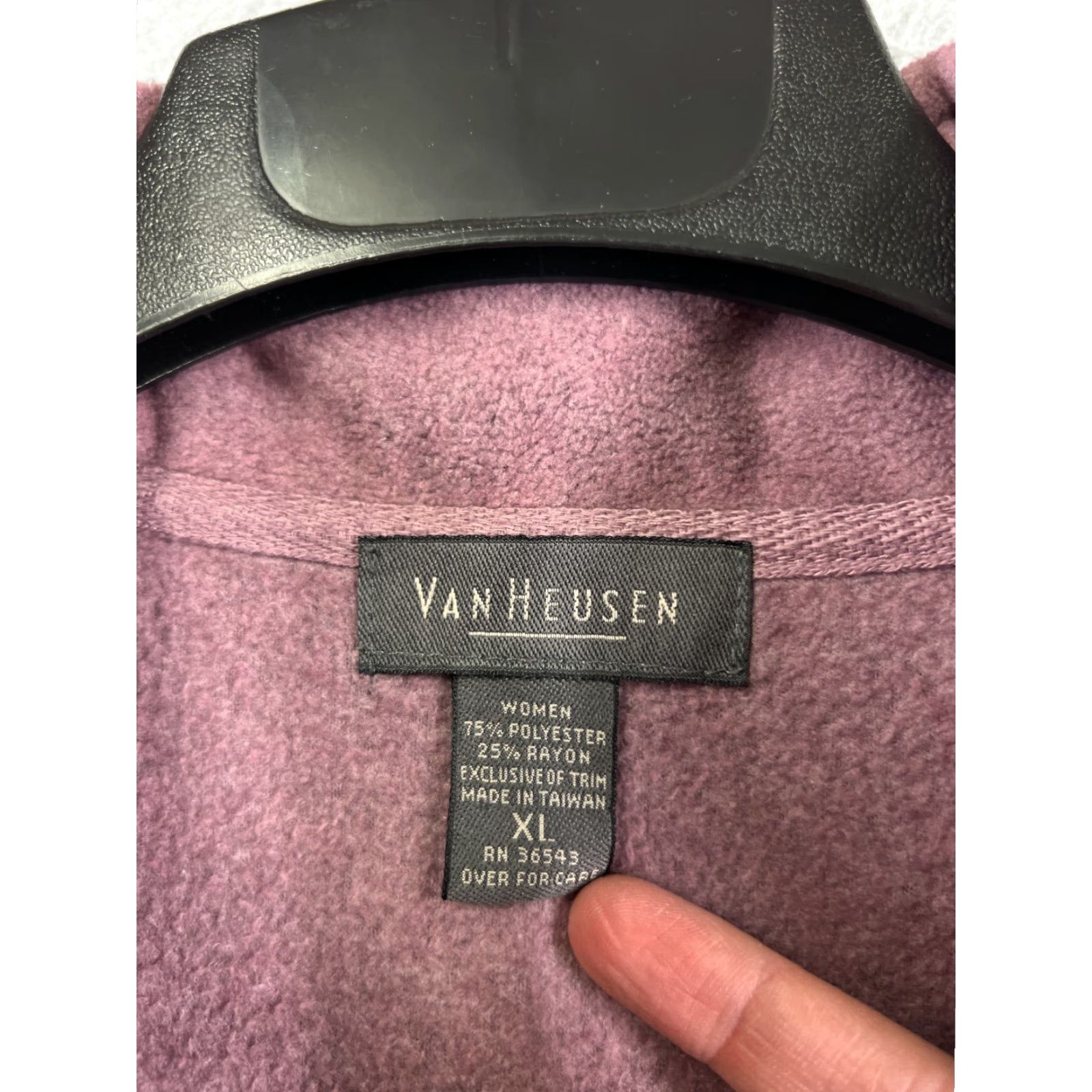 Van Heusen VAN HUESEN Vest Womens XL Purple Full Zip Polyester Rayon Blend Fleece Jacket Sleeveless Mid-Length Zip Vest Women Purple XL Size XL / US 12-14 / IT 48-50 - 6 Thumbnail