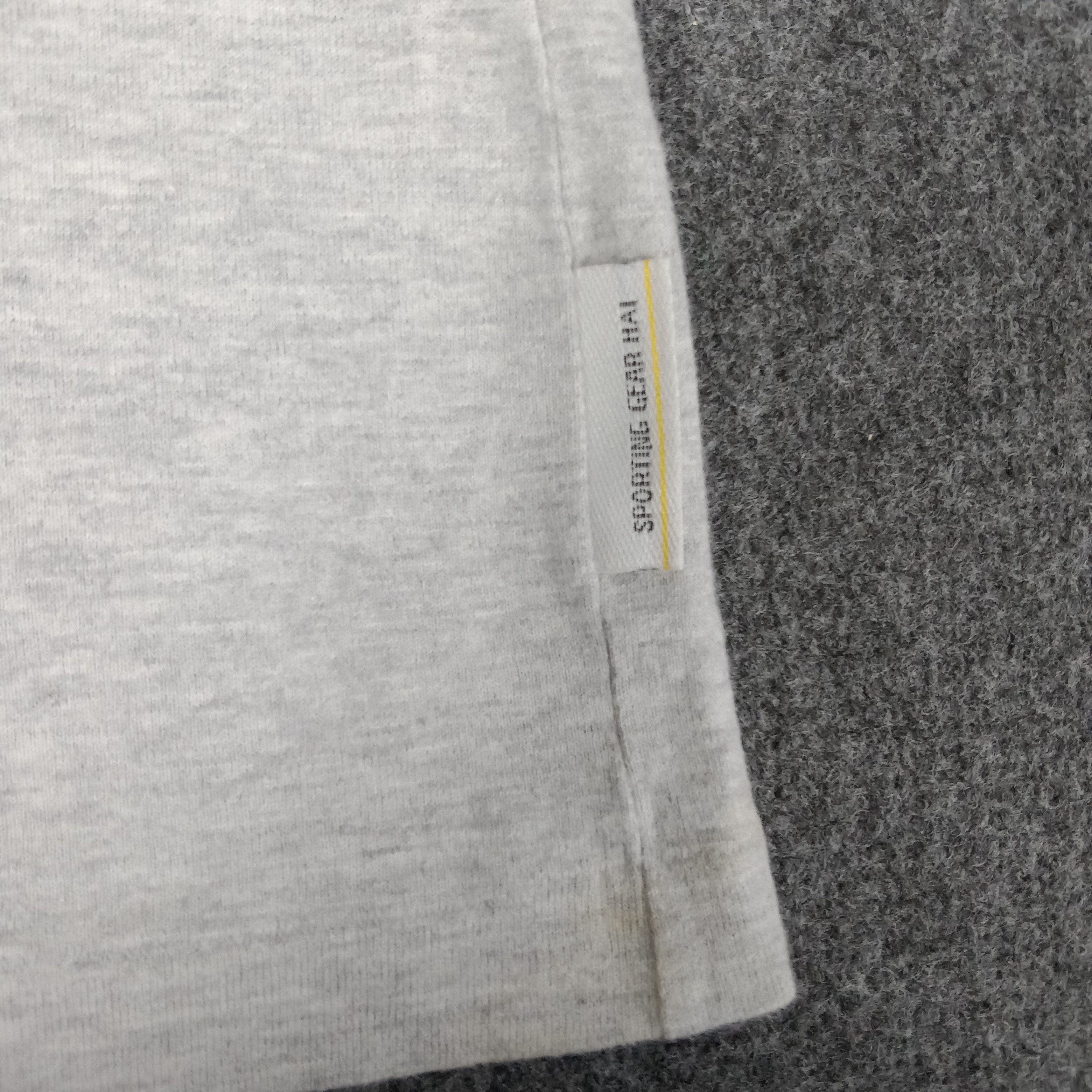 Hai Sporting Gear × Issey Miyake × Vintage Hai Sporting Gear Issey Miyake Japan Designer Tshirt Size US M / EU 48-50 / 2 - 4 Thumbnail