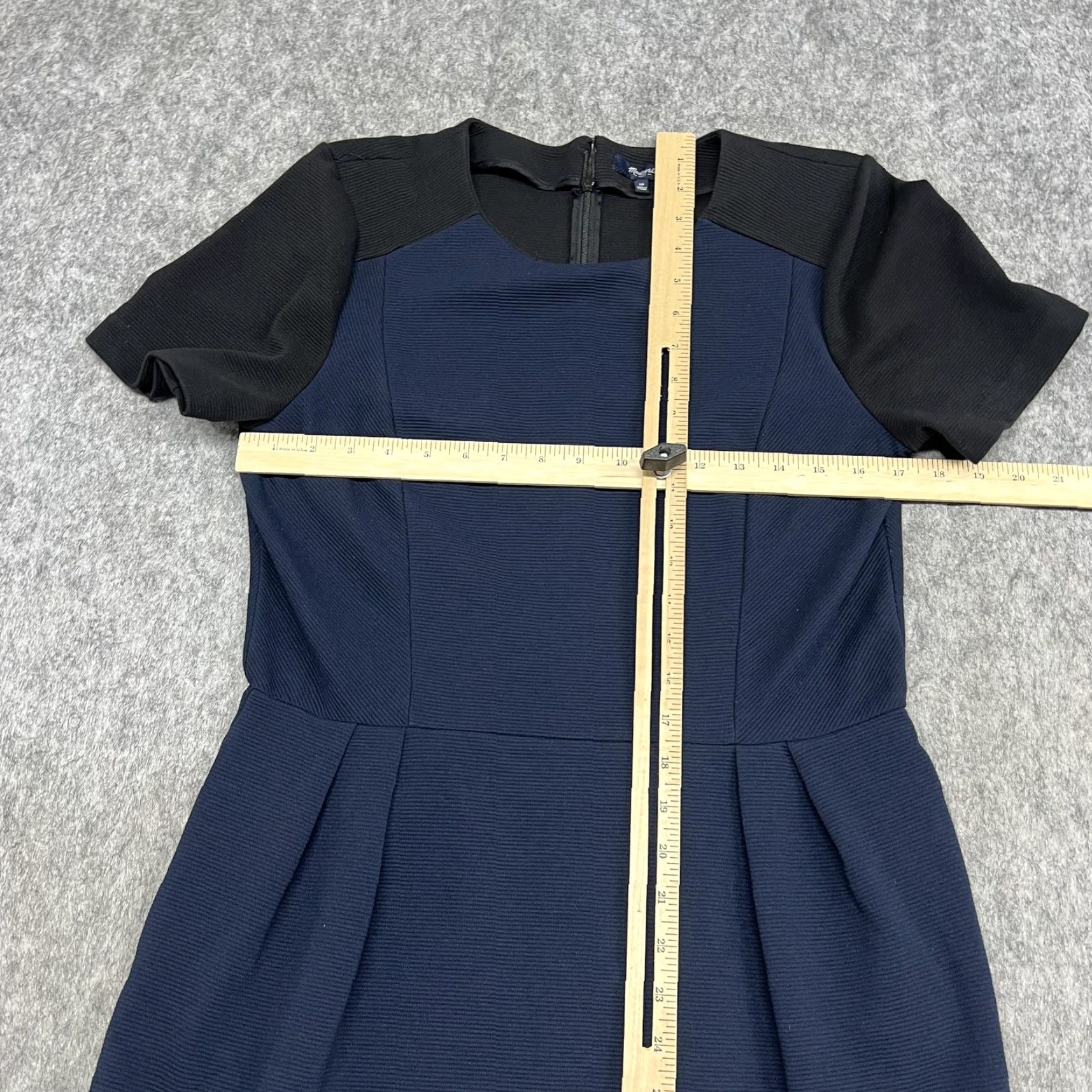 Madewell Madewell Dress Womens 10 Navy Colorblock Fit & Flare Pockets Crew Neck Short Sleeve Office Workwear Size L / US 10 / IT 46 - 6 Thumbnail