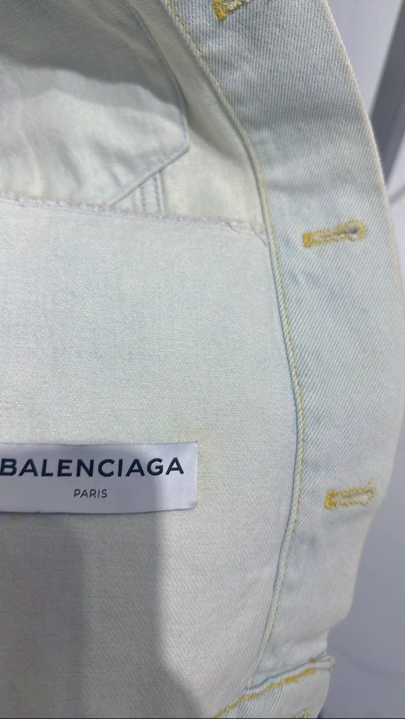 Balenciaga Balenciaga size 34 Bat Collar Denim Jacket Size S / US 4 / IT 40 - 4 Thumbnail