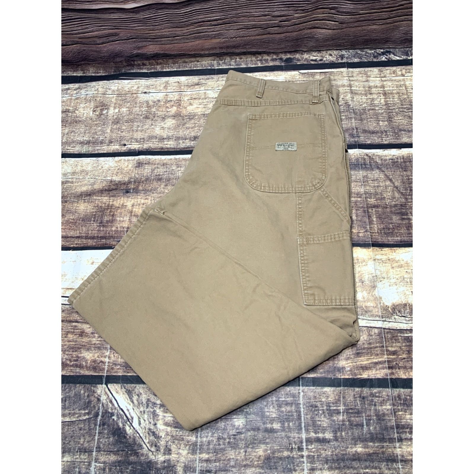 Wrangler Wrangler Carpenter Pants Mens 40 x 30 Tan Cotton Pockets Hammer Loop Front Flat Front Watermark: 80s 90s? No; keep allowed words. Size US 40 / EU 56 - 7 Thumbnail