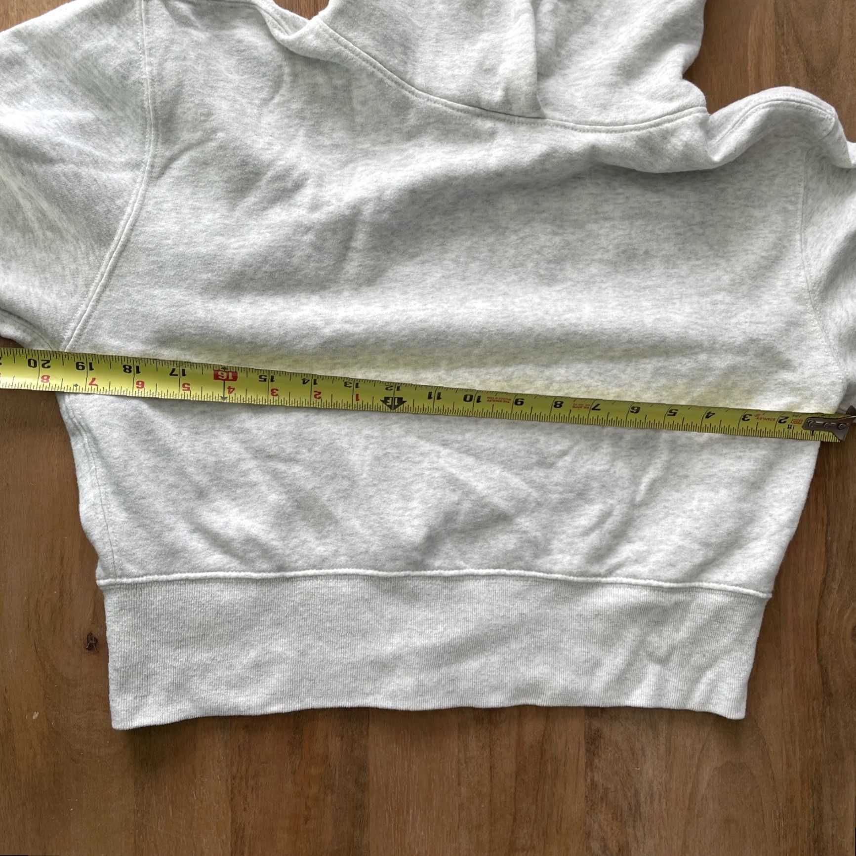 Abercrombie & Fitch Abercrombie & Fitch Hoodie Womens Small Gray Cropped Pullover Soft AF Sweatshirt Size S / US 4 / IT 40 - 5 Thumbnail