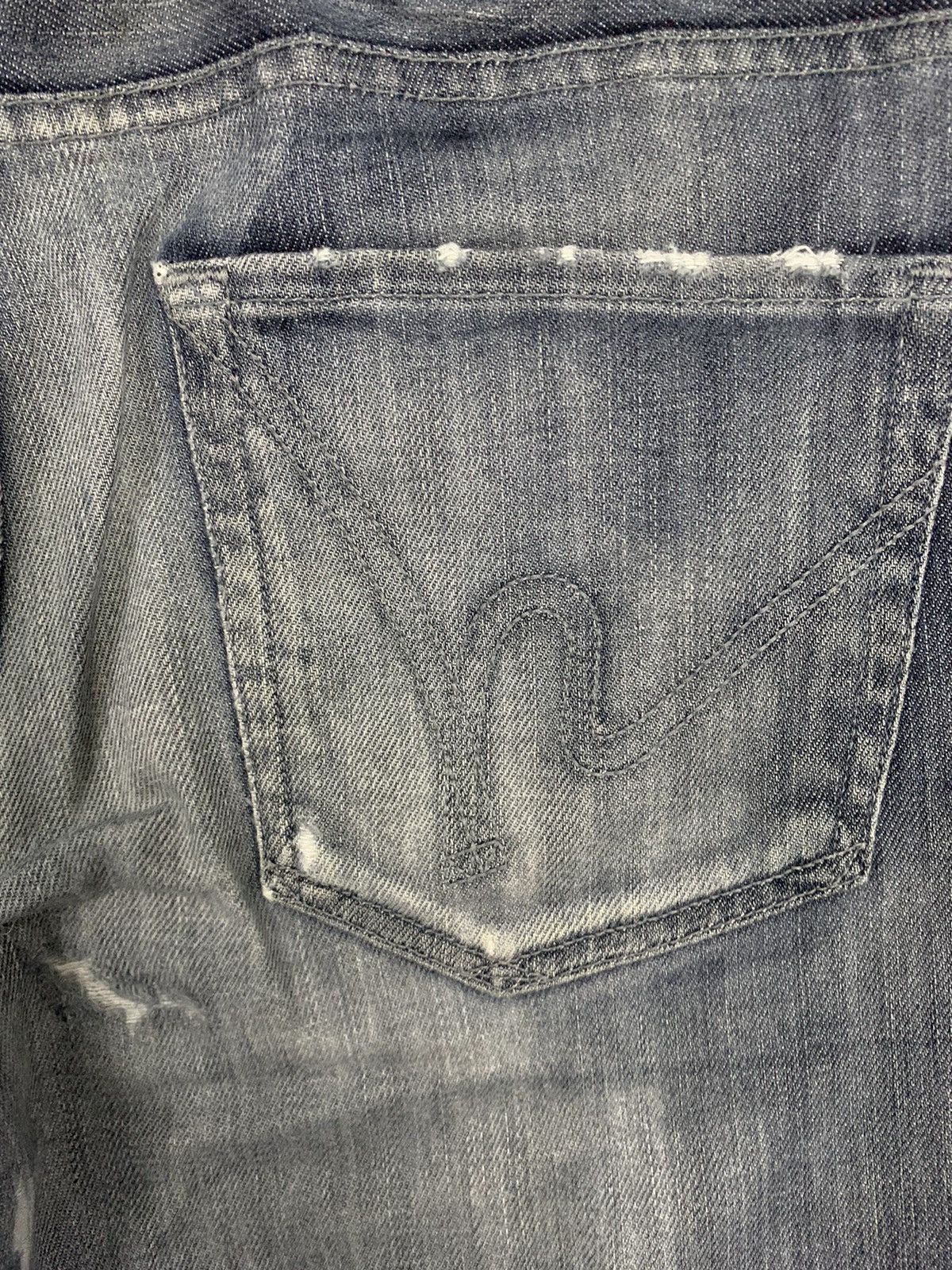 Citizens Of Humanity Vintage Citizens Of Humanity Straight Leg Distressed Denim Size US 32 / EU 48 - 16 Thumbnail