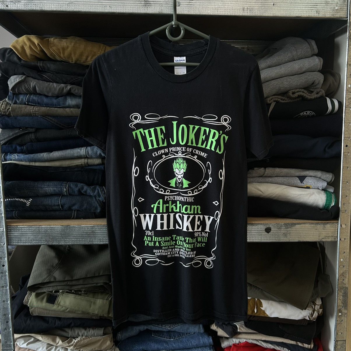 Vintage Vintage The Jokers Arkham Whiskey big logo movie tee Size US S / EU 44-46 / 1 - 1 Thumbnail