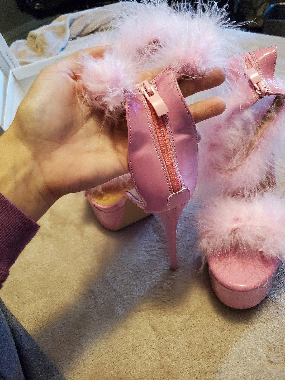 Designer Pink fuzzy Stilettos US size 9. Size US 9 / IT 39 - 5 Thumbnail