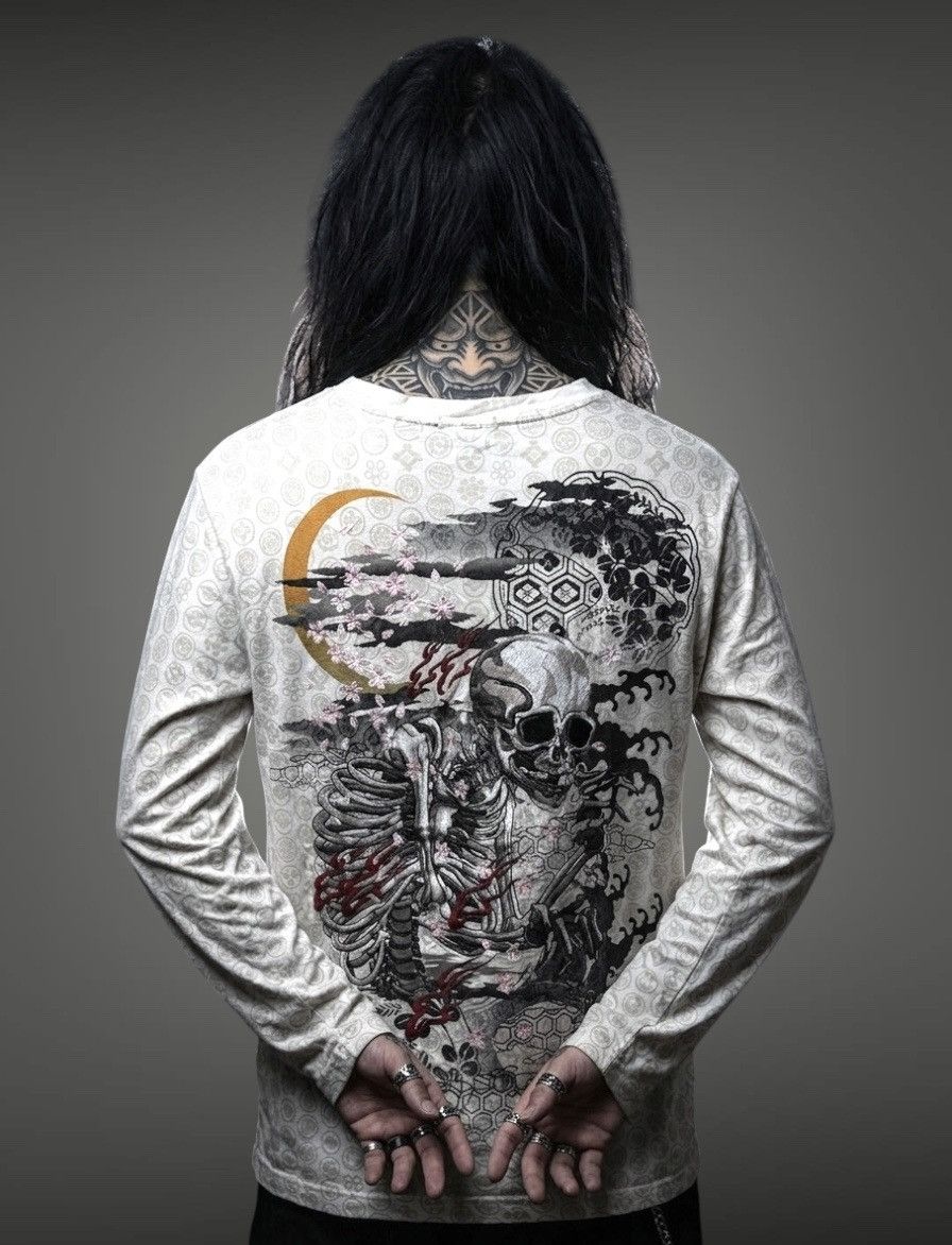 Japanese Brand Embroidery Cherry Blossom Skull Traditional Japanese Ls tee Size US M / EU 48-50 / 2 - 1 Thumbnail