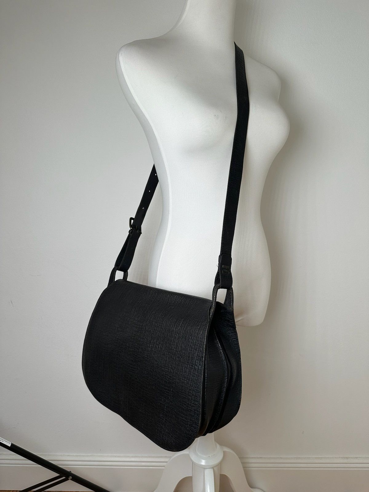 Jean Paul Gaultier Vintage Jean Paul Gaultier Leather Shoulder Bag Black Size ONE SIZE - 13 Thumbnail