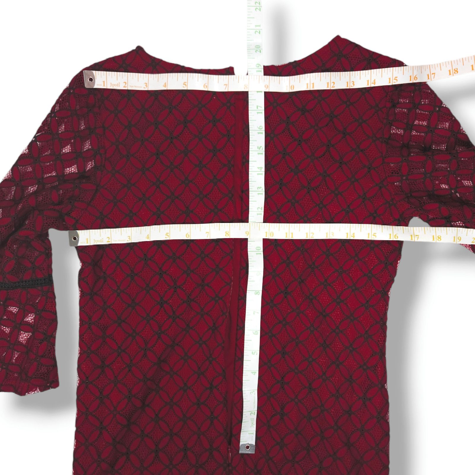 Other EUC Sandra Darren Lace Overlay Sheath Dress Sz. 6 Wine Black Size M / US 6-8 / IT 42-44 - 8 Thumbnail