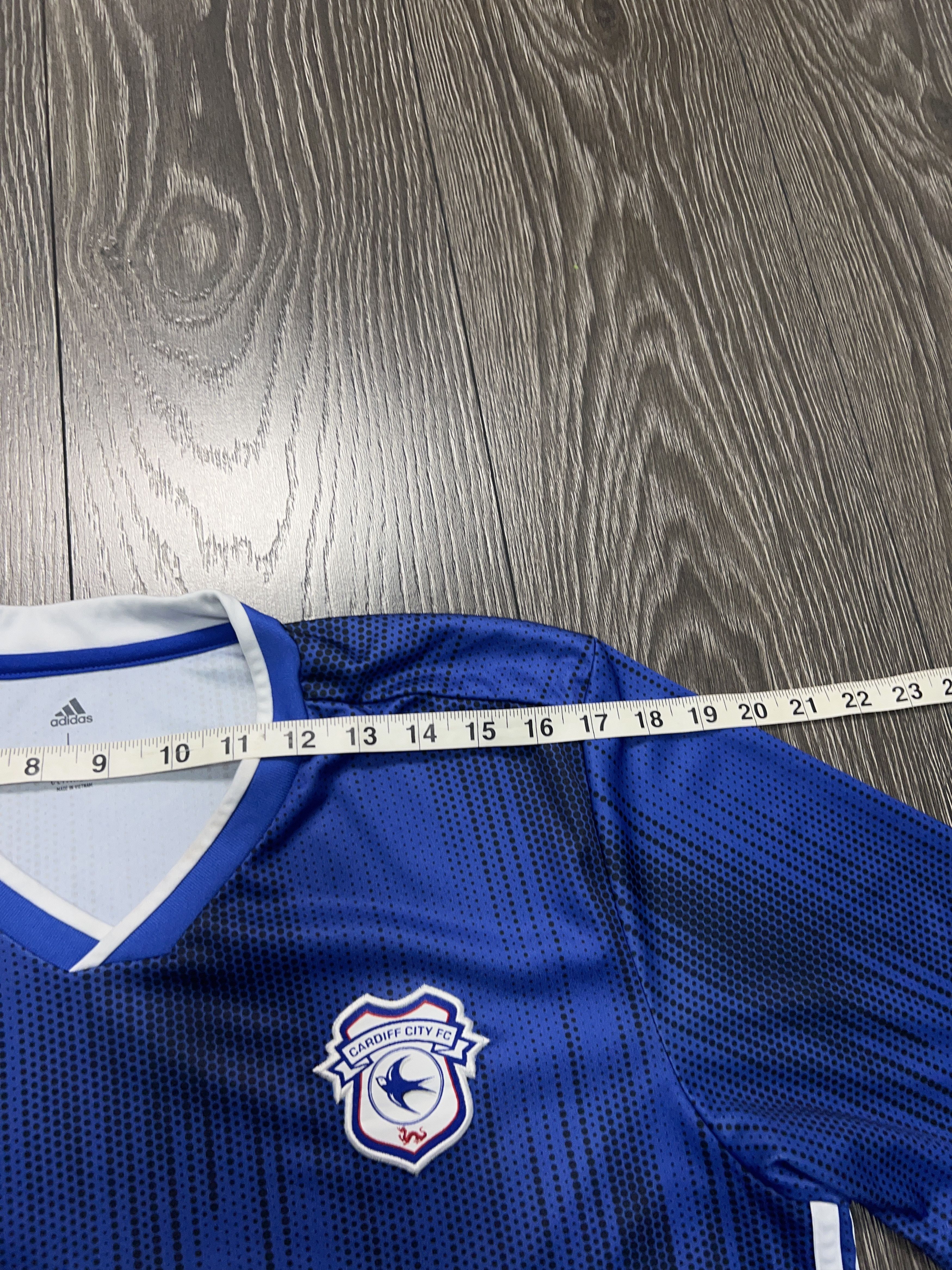Adidas Cardiff City FC 2019 2020 Home Football Soccer Shirt Jersey Size US L / EU 52-54 / 3 - 7 Thumbnail
