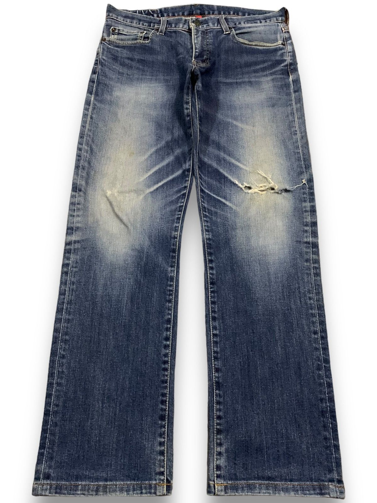 Undercover × Uniqlo Vintage Uniqlo S001 Straight Leg Distressed Grunge Jeans Size US 33 - 1 Thumbnail