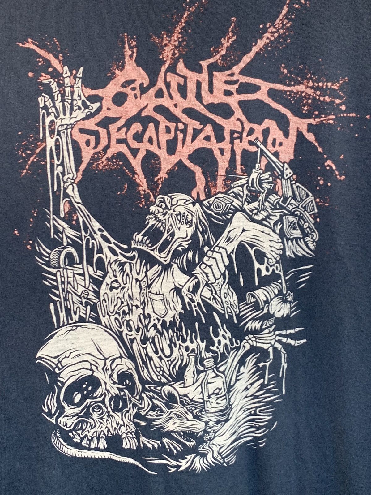 Band Tees × Vintage RARE Vintage Cattle Decapitation Alone At The Landfill Shirt Size US L / EU 52-54 / 3 - 3 Thumbnail