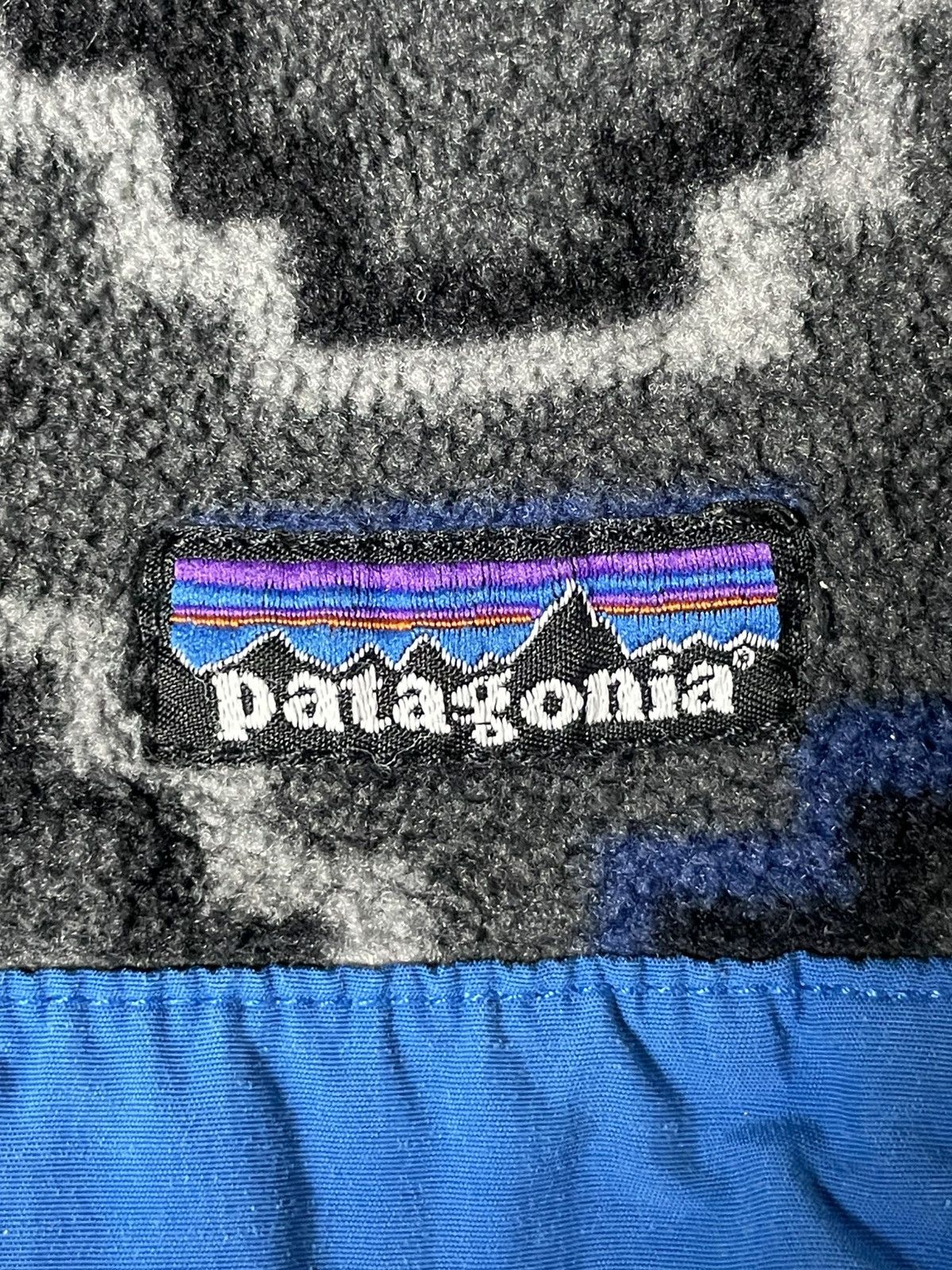 Patagonia Patagonia x Synchilla Snap Fleece Pullover Tribal (32) Size US L / EU 52-54 / 3 - 11 Thumbnail