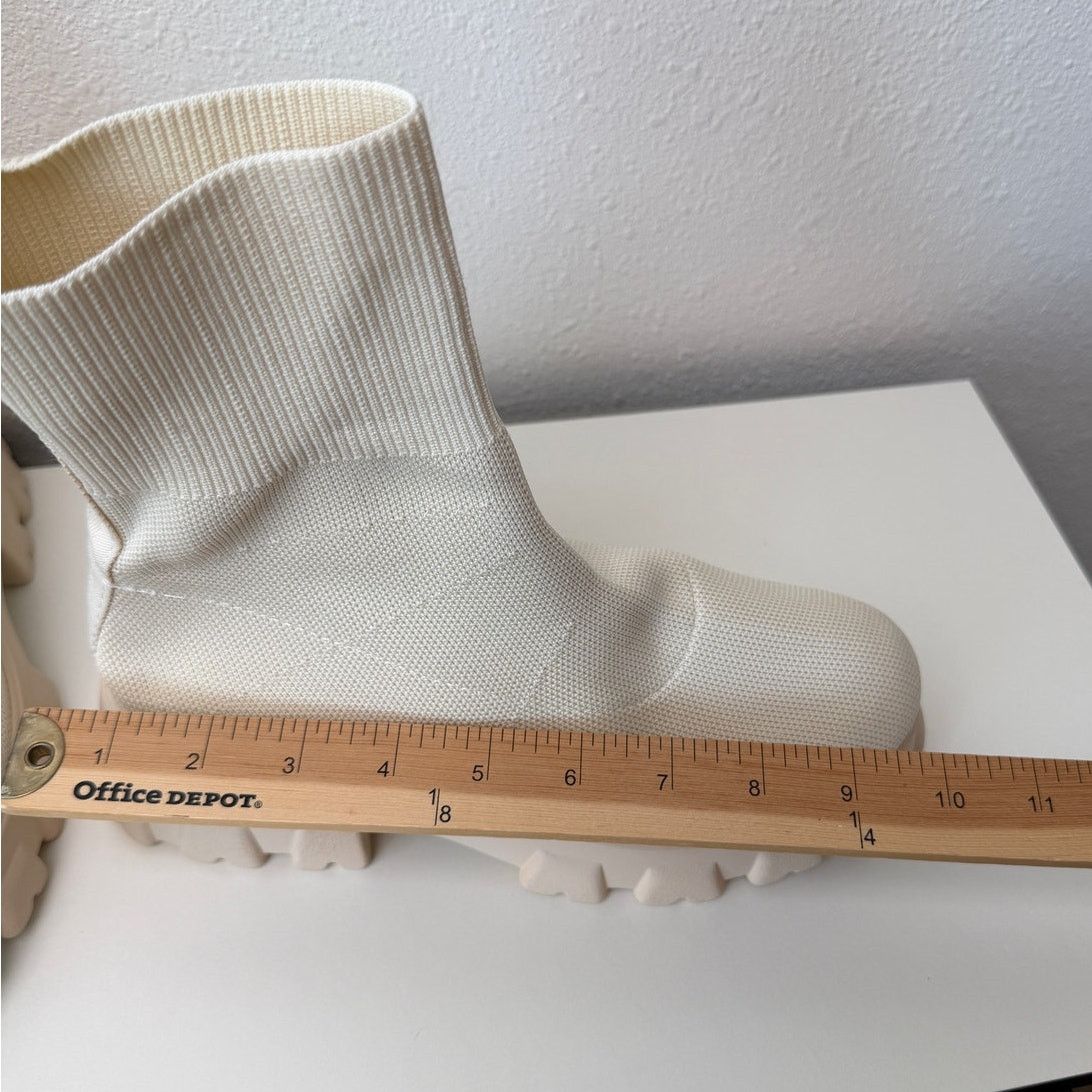 Other Cream Knit Platform Sock Booties Chunky Lug Sole Boots 7 Size US 7 / IT 37 - 14 Thumbnail