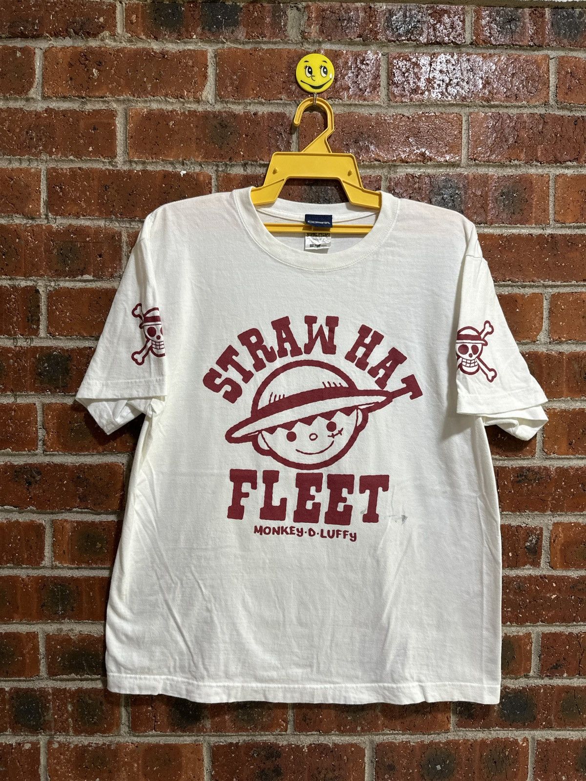 Japanese Brand × One Piece × Vintage Vintage Straw Hat Fleet Monkey D Luffy Faded Tee Size US L / EU 52-54 / 3 - 1 Thumbnail