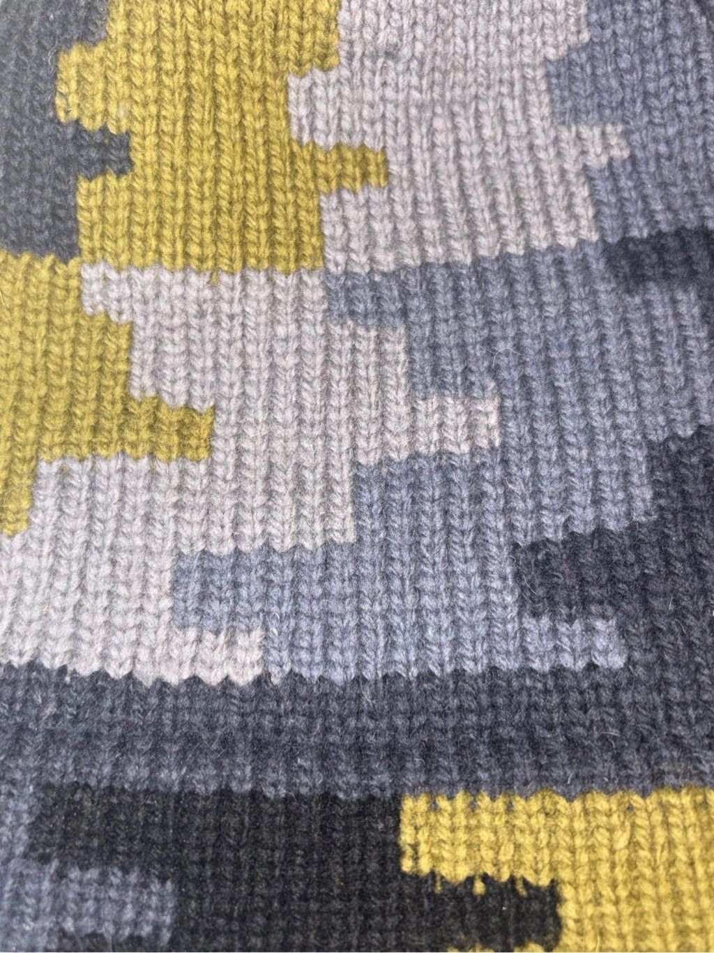 Vintage Vintage Luxury “Damoflage” Pixelated Wool Beanie Size ONE SIZE - 5 Thumbnail