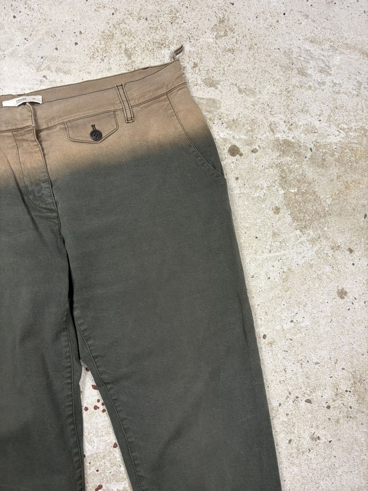 Prada SS 2004 Prada Cropped Ombre Bleached Trosuers Pants Capri Size 32" / US 10 / IT 46 - 7 Thumbnail