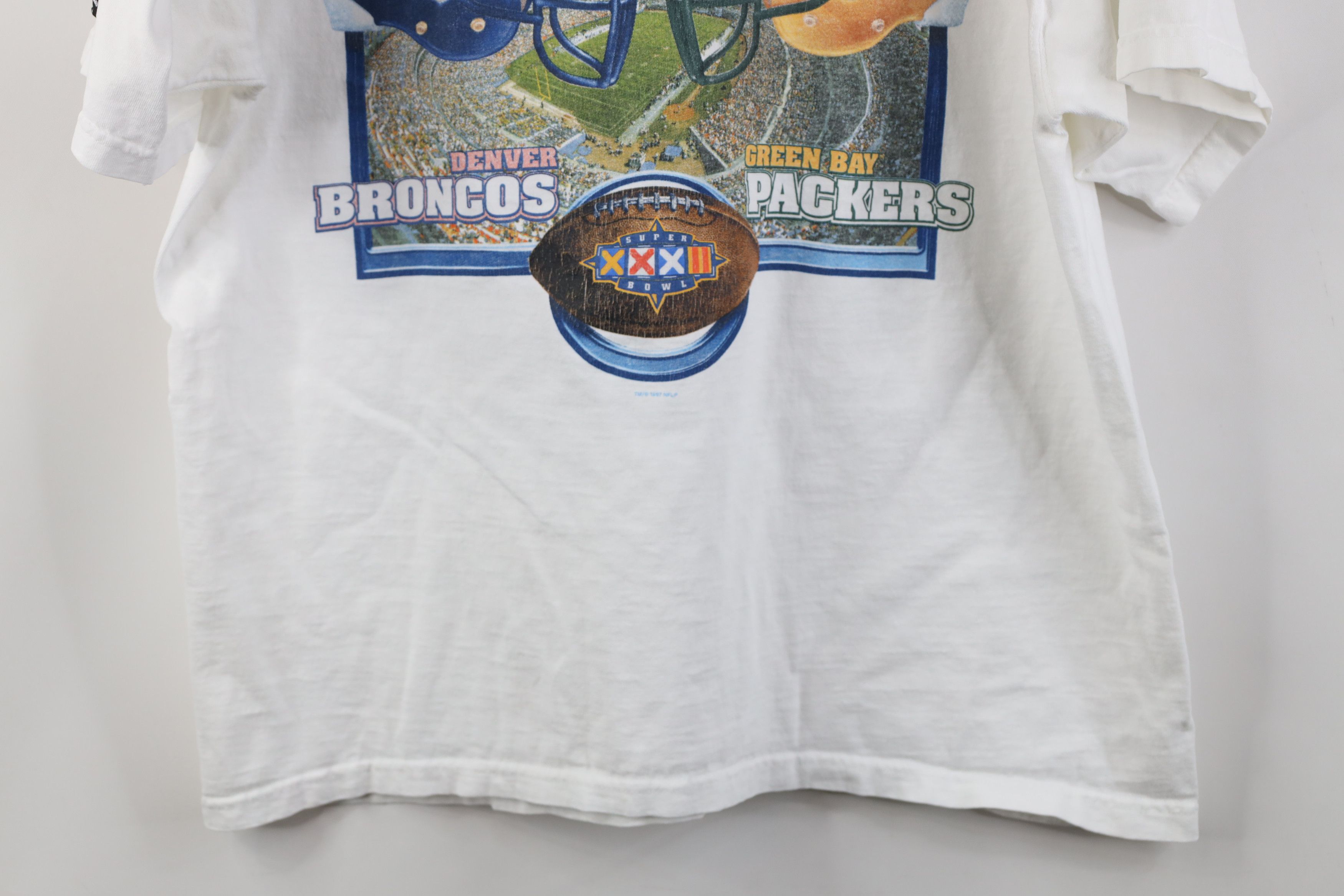 Starter Vintage 90s Starter XXXII Denver Broncos Football T-Shirt Size US L / EU 52-54 / 3 - 14 Thumbnail