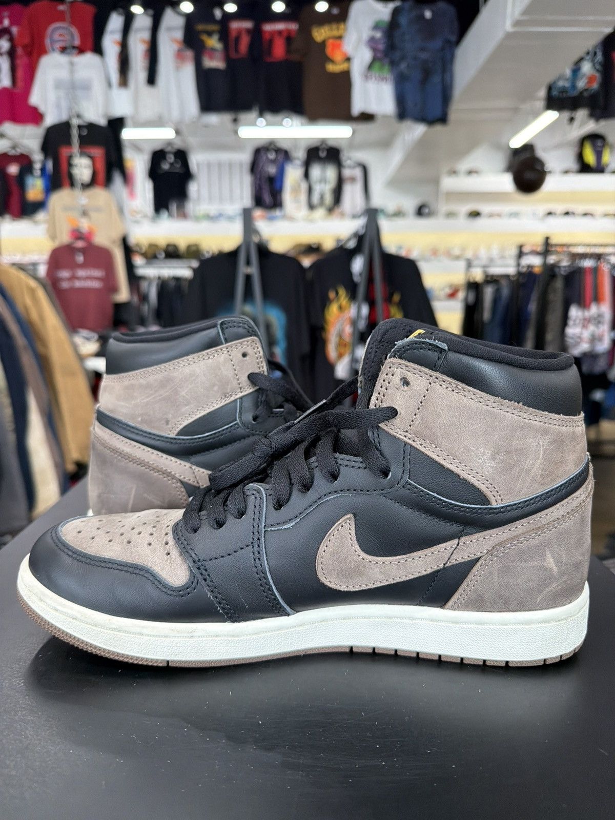 Jordan Brand Air Jordan 1 Palomino Size 9 (2023) Size US 9 / EU 42 - 4 Thumbnail