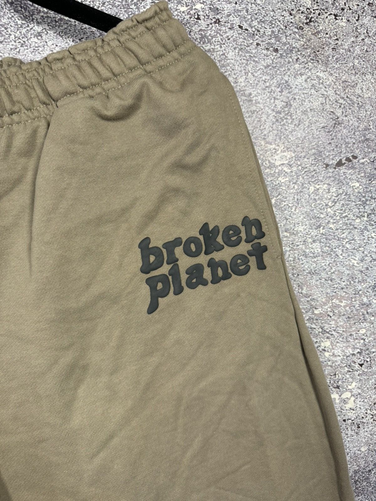 Broken Planet Broken Planet Basics Sweatpants Joggers Straight Leg Medium Size US 32 / EU 48 - 9 Thumbnail