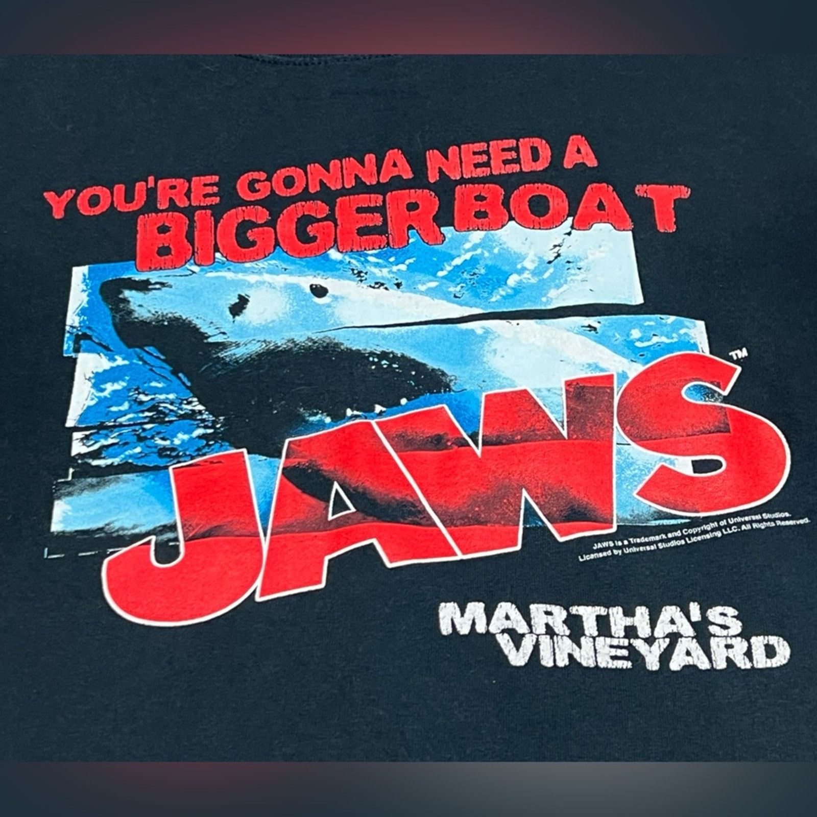 Gildan Jaws Shirts Mens Marthas Vineyard Gonna Need A Bigger Boat Size US L / EU 52-54 / 3 - 2 Thumbnail