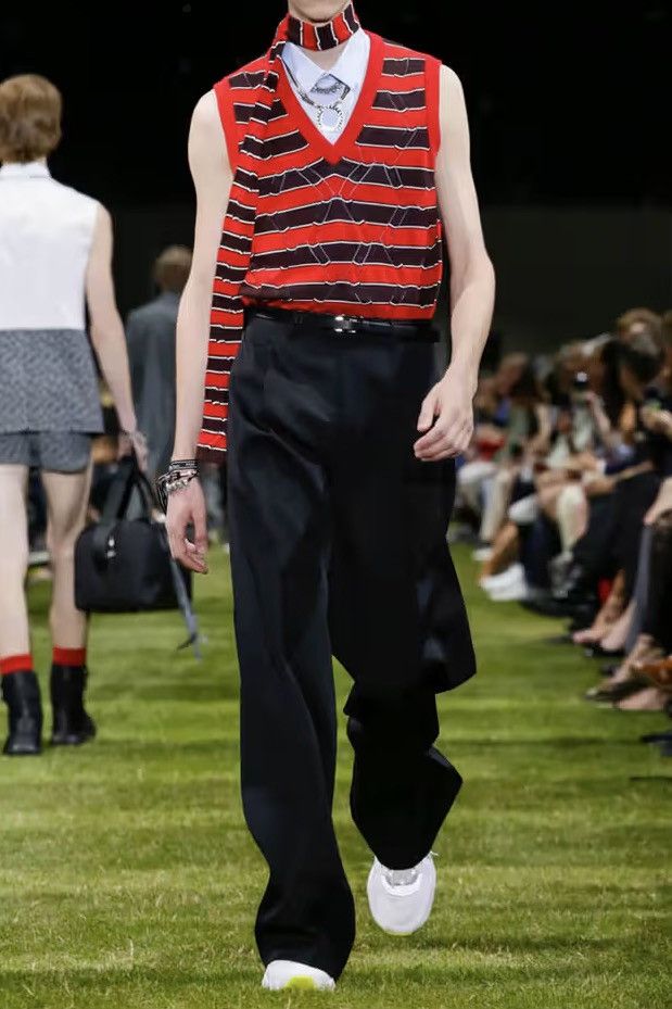 Dior S/S 2018 Sample Knit Sweater Vest (SS18, Homme) Size US M / EU 48-50 / 2 - 9 Thumbnail
