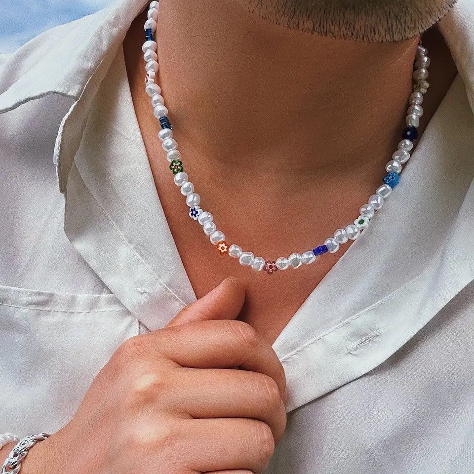 Other Colorful Acrylic Small Flower Short Collar Necklace Size ONE SIZE - 1 Thumbnail