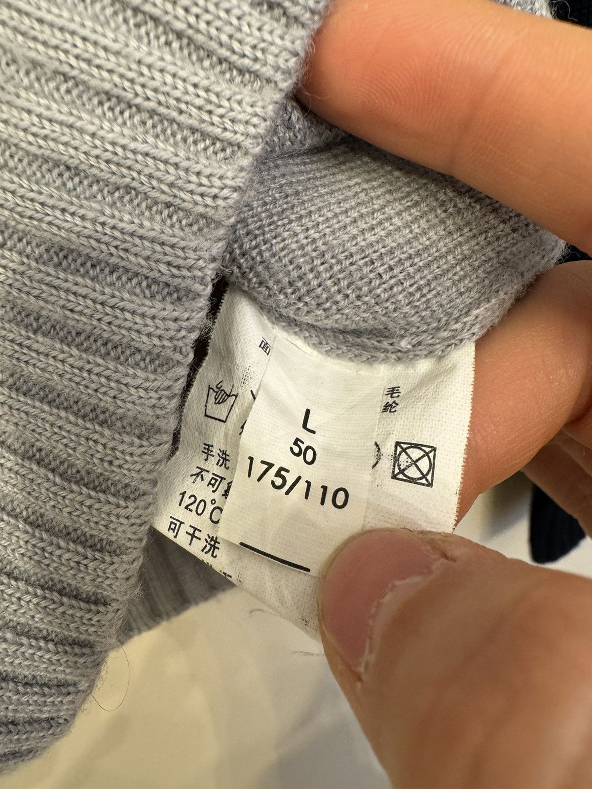 Sergio Tacchini Sergio Tacchini Wool vintage sweater 90s basic stylish item Size US L / EU 52-54 / 3 - 6 Thumbnail