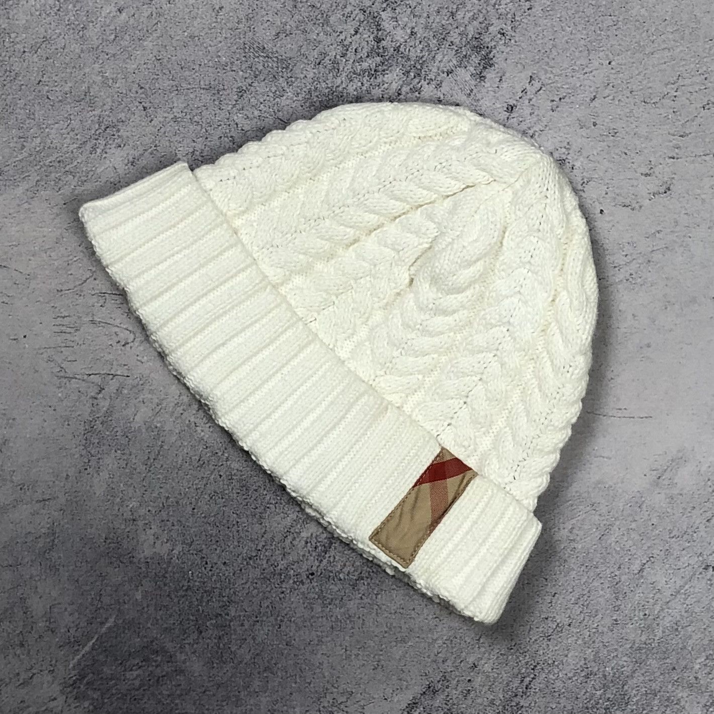 Burberry Burberry Cable Knit Beanie Hat Nova Check Plaid Tag Size ONE SIZE - 2 Thumbnail