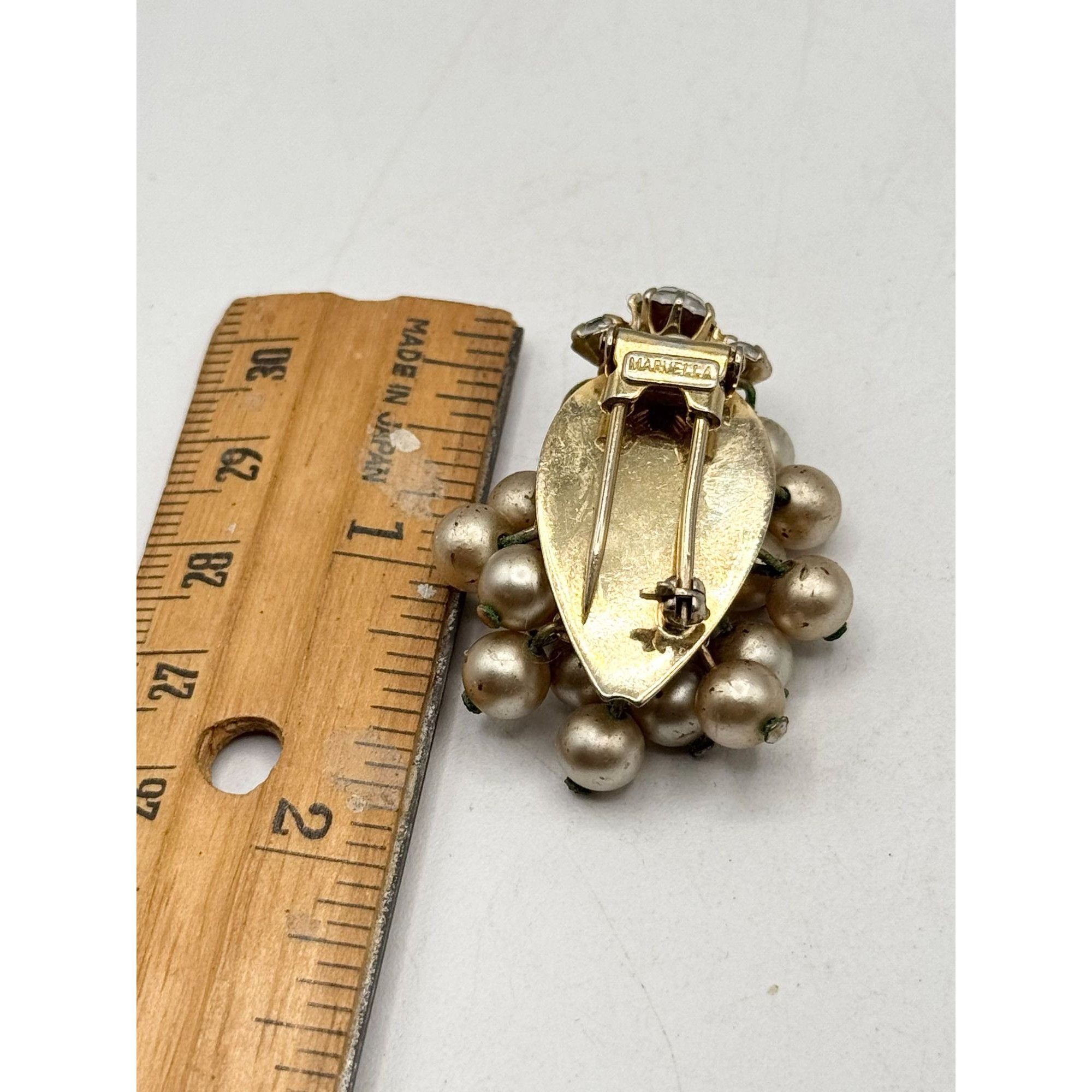 Vintage Marvella Estate Glass Pearl Beaded Vintage Fur Clip Pin Size ONE SIZE - 6 Thumbnail