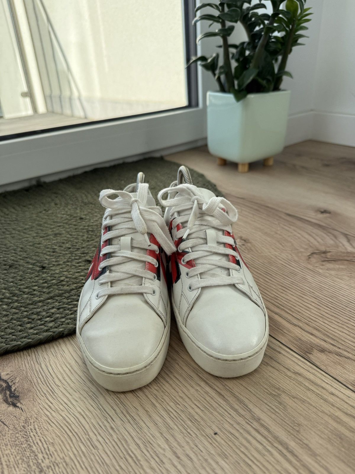 Burberry Burberry Woman big logo shoes Sneakers Size US 6.5 / IT 36.5 - 4 Thumbnail