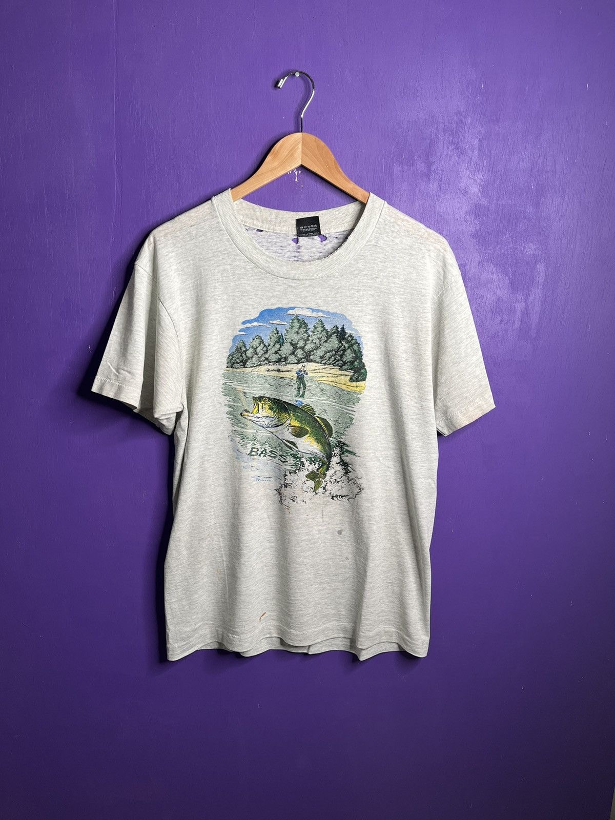 Vintage Vintage 90s fishing fever bass fishing t-shirt Size US L / EU 52-54 / 3 - 1 Thumbnail