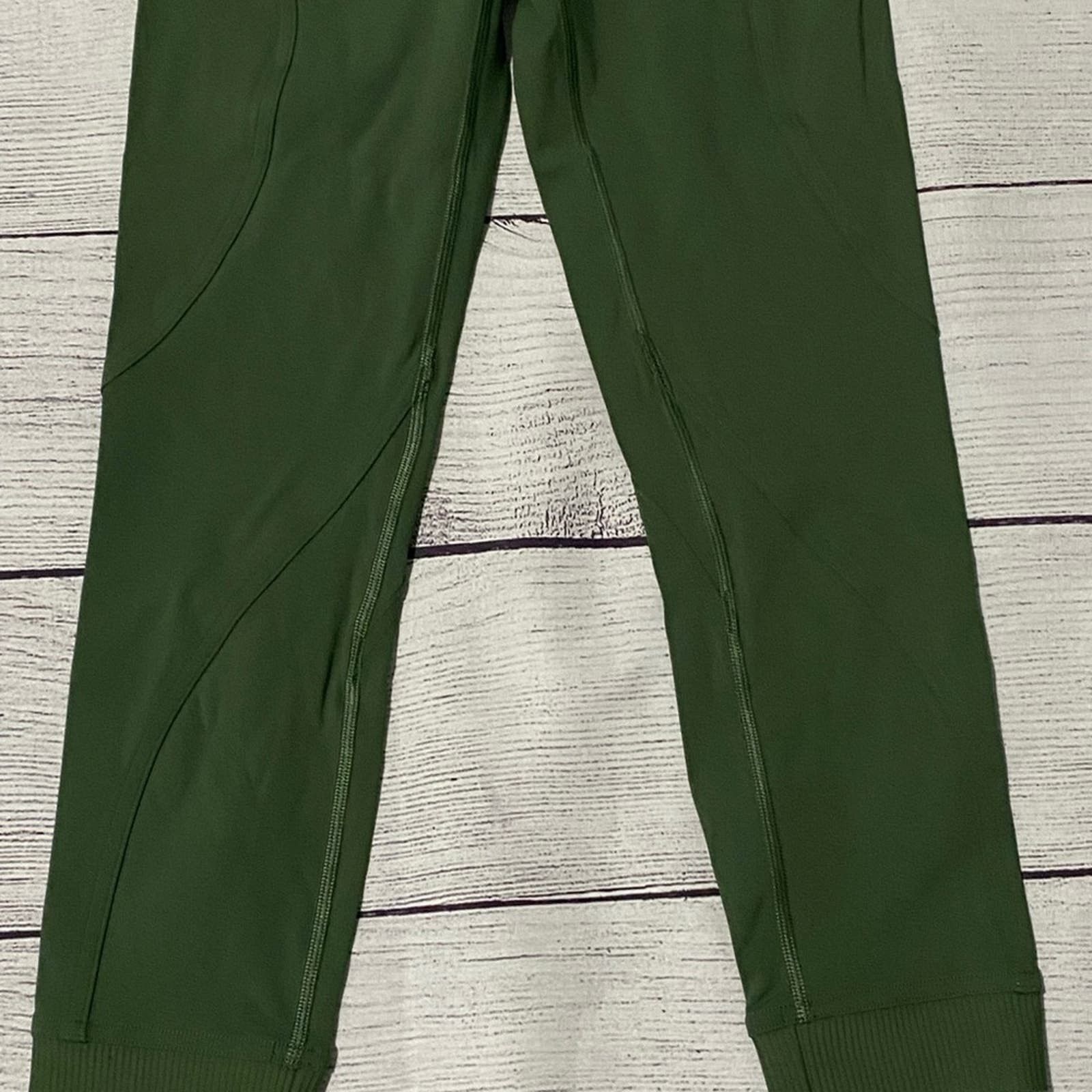Lululemon Lululemon train free hr crop 23” Size 27" / US 4 / IT 40 - 7 Thumbnail