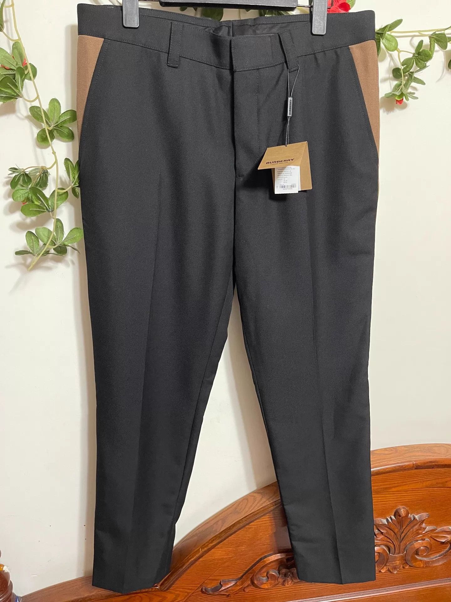 Burberry Black Slim-Fit Casual Pants Size 30 Size US 30 / EU 46 - 1 Thumbnail
