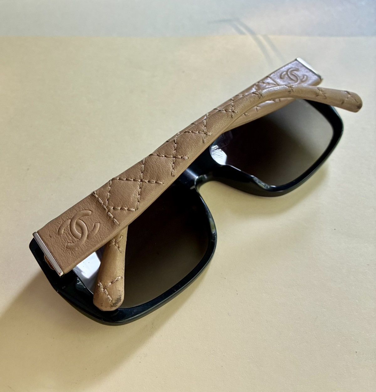 Chanel CHANEL 5201Q Oversize Quilted Leather Sunglasses Size ONE SIZE - 14 Thumbnail