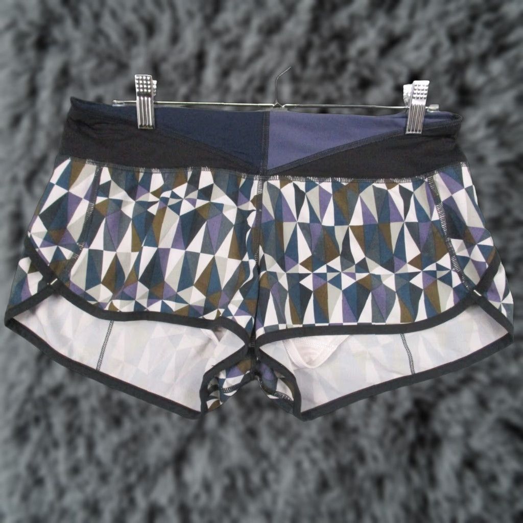 Lululemon Lululemon Hotty Hot High-Rise Lined Short 3" Multicolor Geometric 6 Running Size 28" / US 6 / IT 42 - 1 Thumbnail