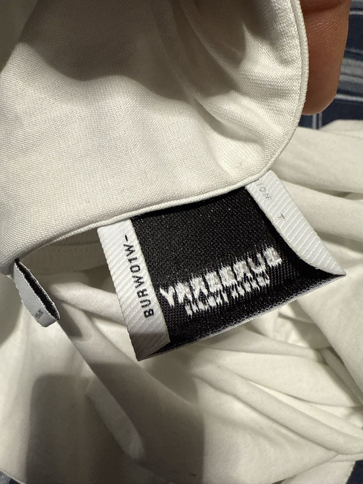 Burberry Burberry White Logo Tee Size L Size US L / EU 52-54 / 3 - 1 Thumbnail