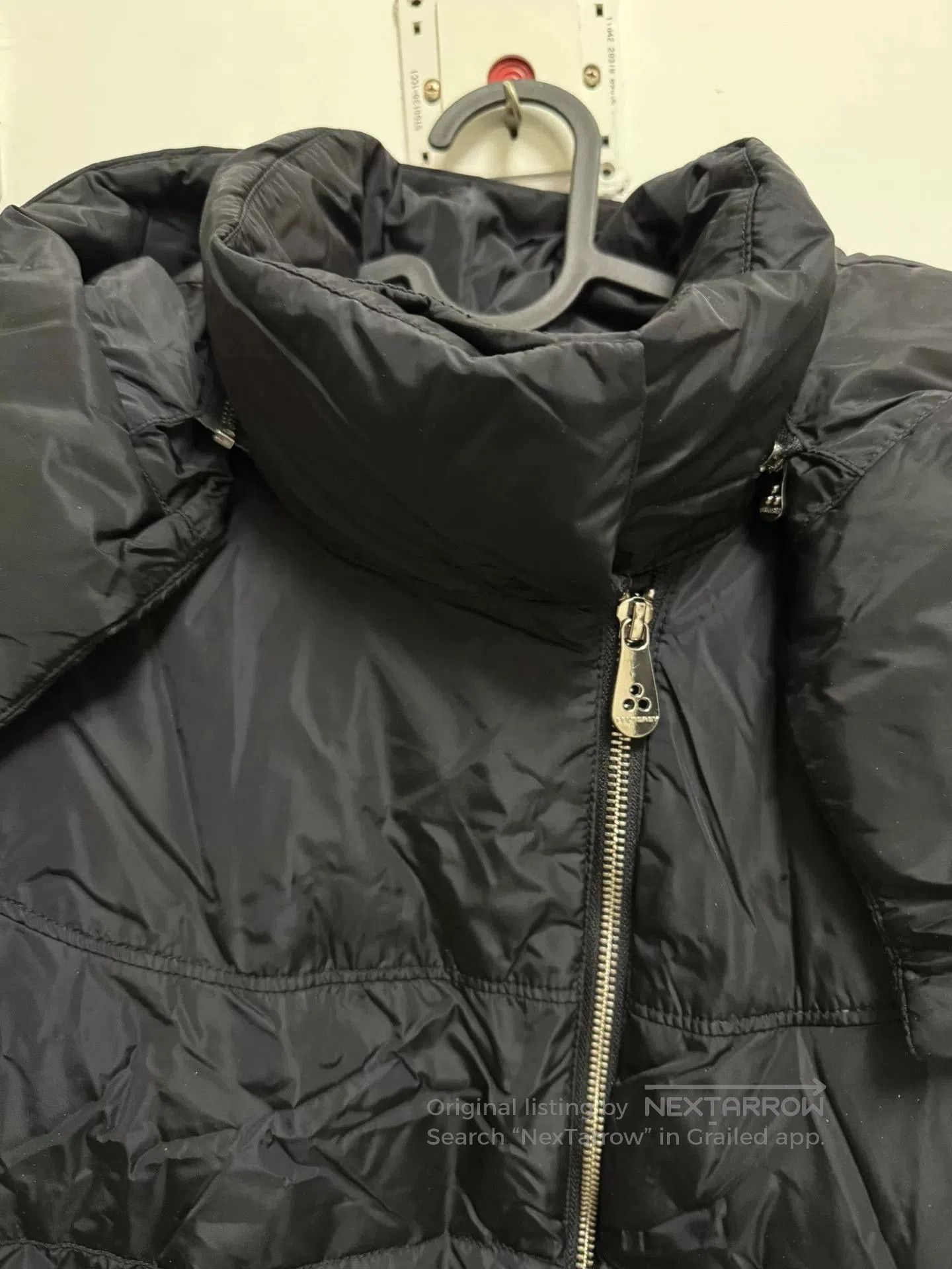 Peuterey PEUTEREY Women's Down Jacket. Size S / US 4 / IT 40 - 6 Thumbnail