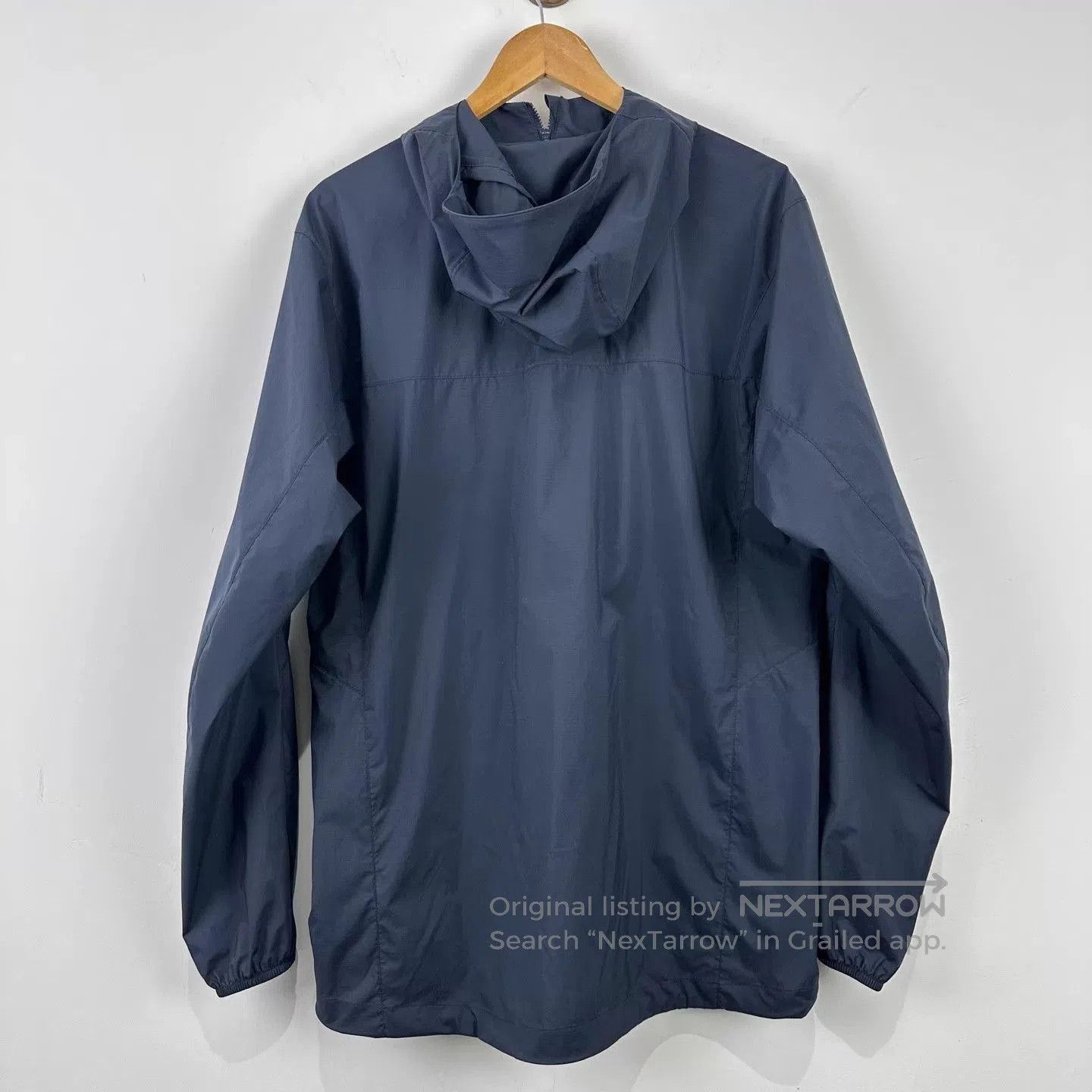 Arc'teryx Blue Lightweight Hooded Jacket. Size US L / EU 52-54 / 3 - 2 Thumbnail