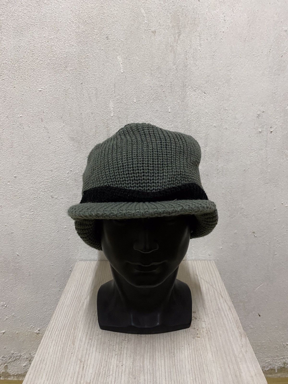 Japanese Brand Japanese Brand Knit Visor Beanie Hat Size ONE SIZE - 2 Thumbnail