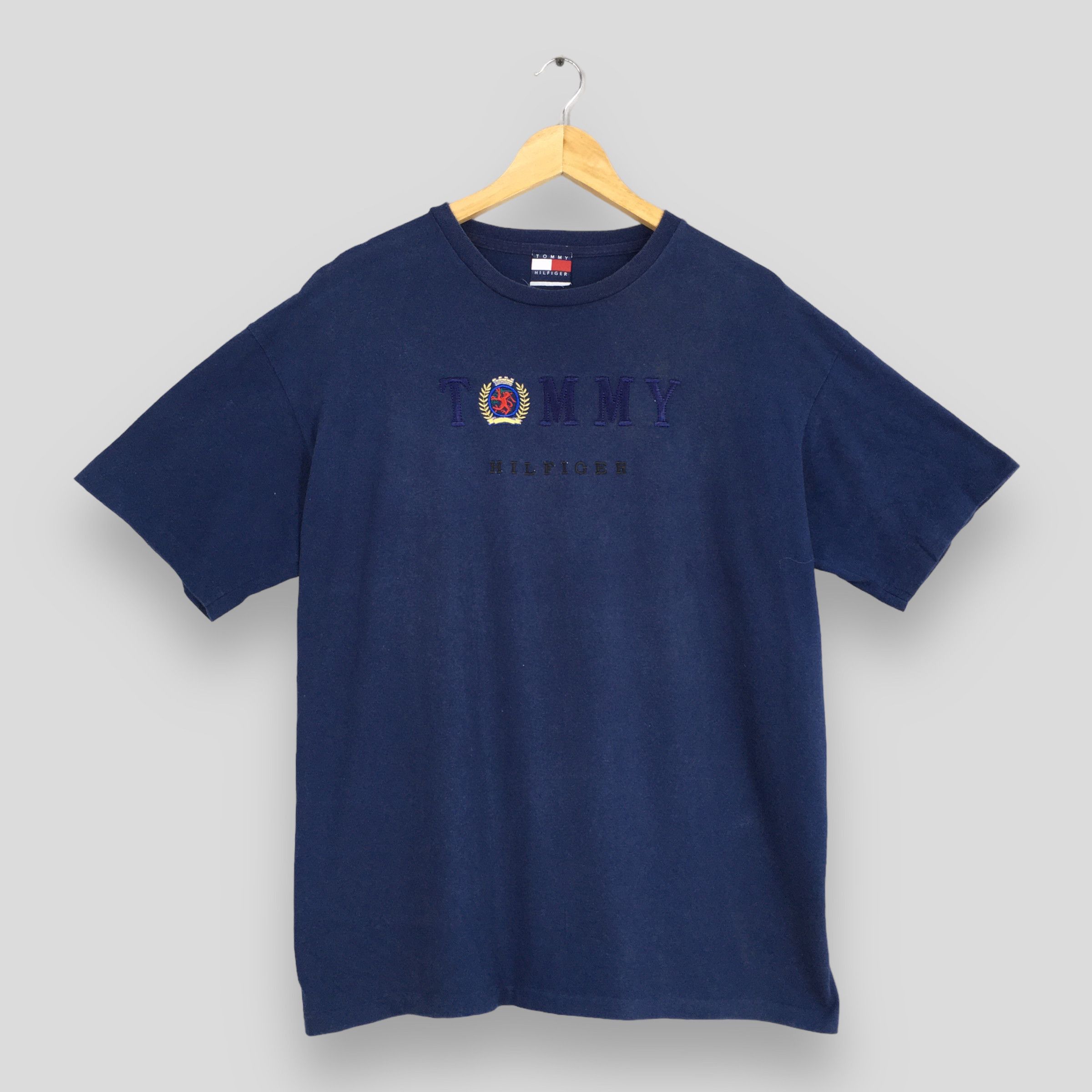 Tommy Hilfiger Vintage Tommy Hilfiger Blue T shirt XLarge Size US XL / EU 56 / 4 - 1 Thumbnail