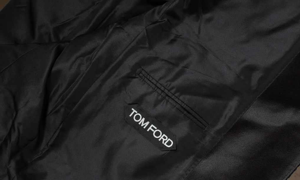 Tom Ford Tom Ford, Black Shelton perforated tuxedo jacket Size 52R - 5 Thumbnail