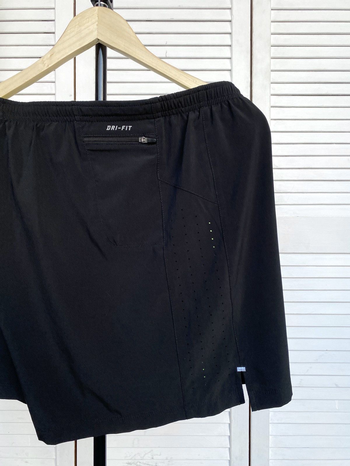 Nike Nike Flex Stride Men's 2 in 1 Running Shorts Black Size US 34 / EU 50 - 13 Thumbnail