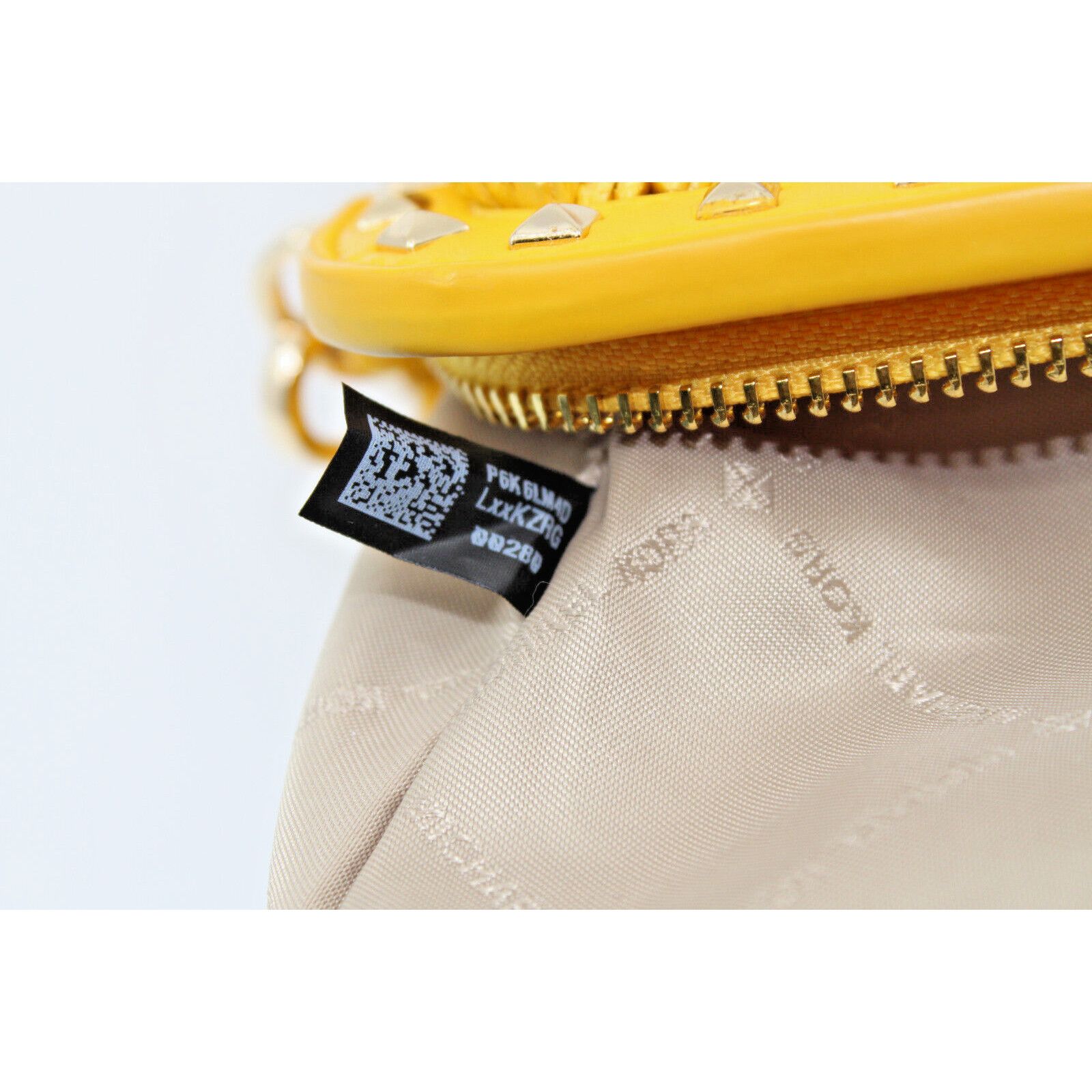 Michael Kors MICHAEL KORS Livia Small Cloud Butter Woven Leather Bag $448 Size ONE SIZE - 8 Thumbnail