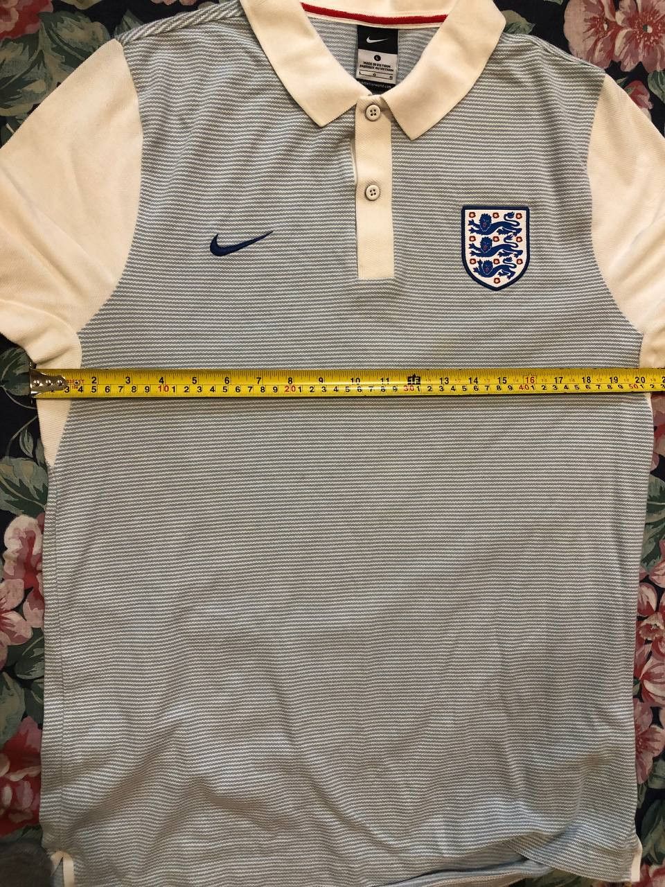 Nike ENGLAND 2016/2017 POLO FOOTBALL SHIRT SOCCER JERSEY Nike Size US L / EU 52-54 / 3 - 11 Thumbnail