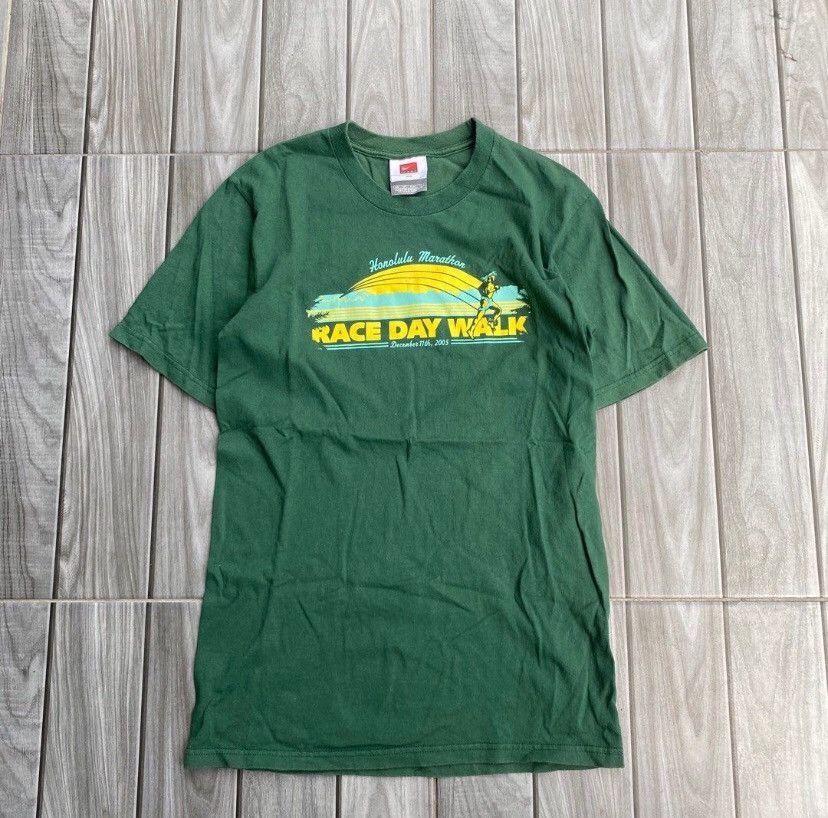 Nike × Vintage Vintage nike y2k honolulu marathon race day walk tee Size US XS / EU 42 / 0 - 1 Thumbnail