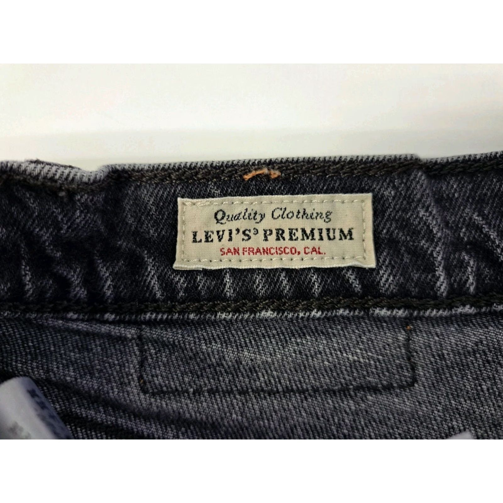 Levi's Levi's Women's Ribcage Straight Anklet Super High Rise Jeans Blk 27/27 7202 Size 27" / US 4 / IT 40 - 6 Thumbnail